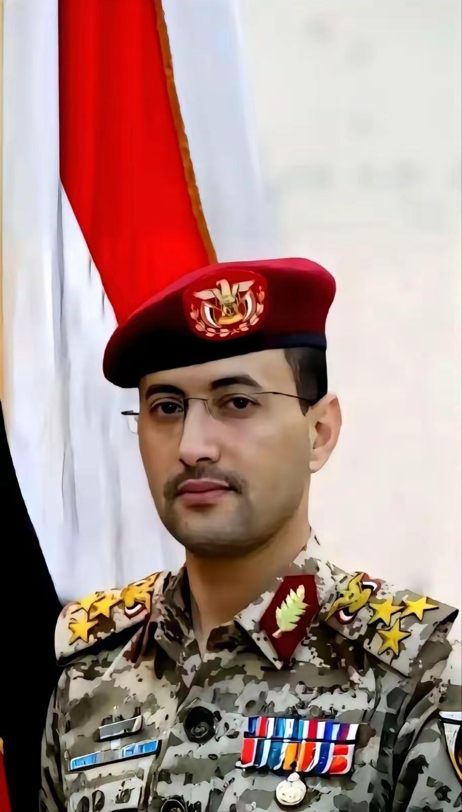 半年了。整整半年，那个男人，消失了。就是那个专治各种不服的中东硬汉，叶海亚。以前