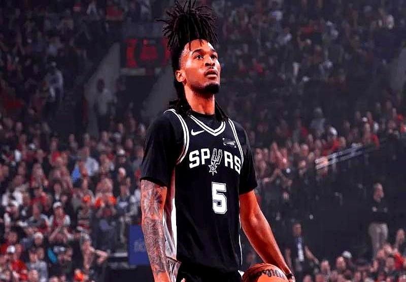 直接把托尼·帕克的纪录给干碎了！这年轻人真狠啊……21岁174天...