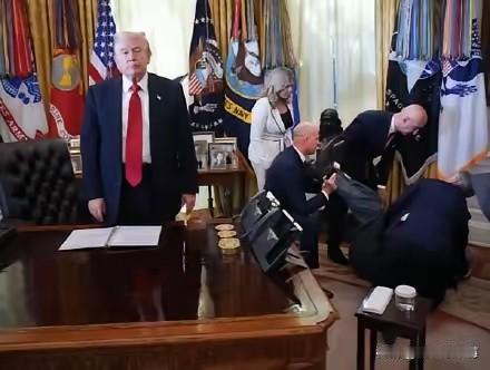 诺和诺德CEO被吓倒了，心脏病发作，特朗普要求减肥药价从1300美元降到200多