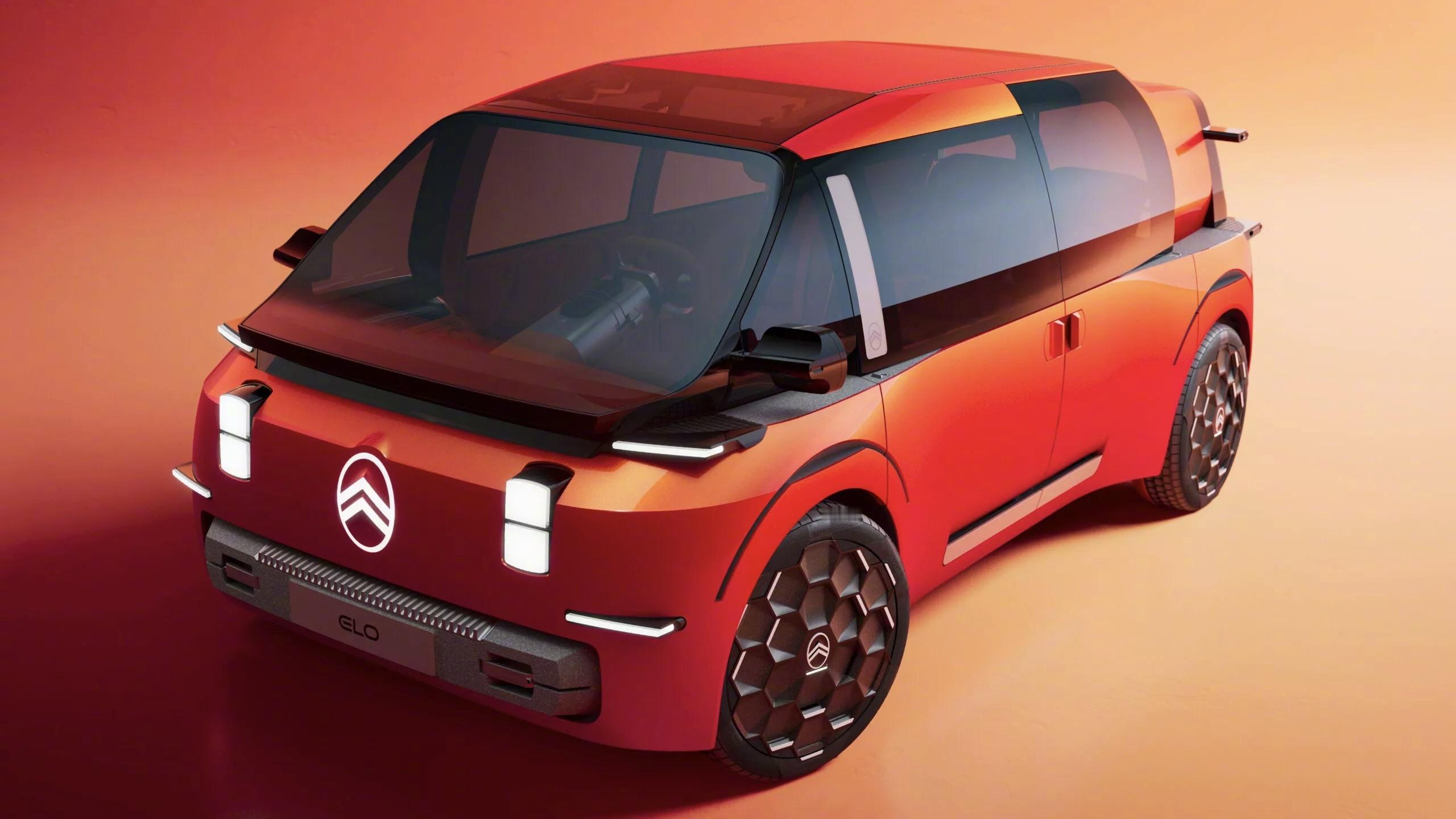 雪铁龙的新概念车ELO，驾驶位放在正中间，二排滑轨贼长，用了无B柱的对开侧滑门，