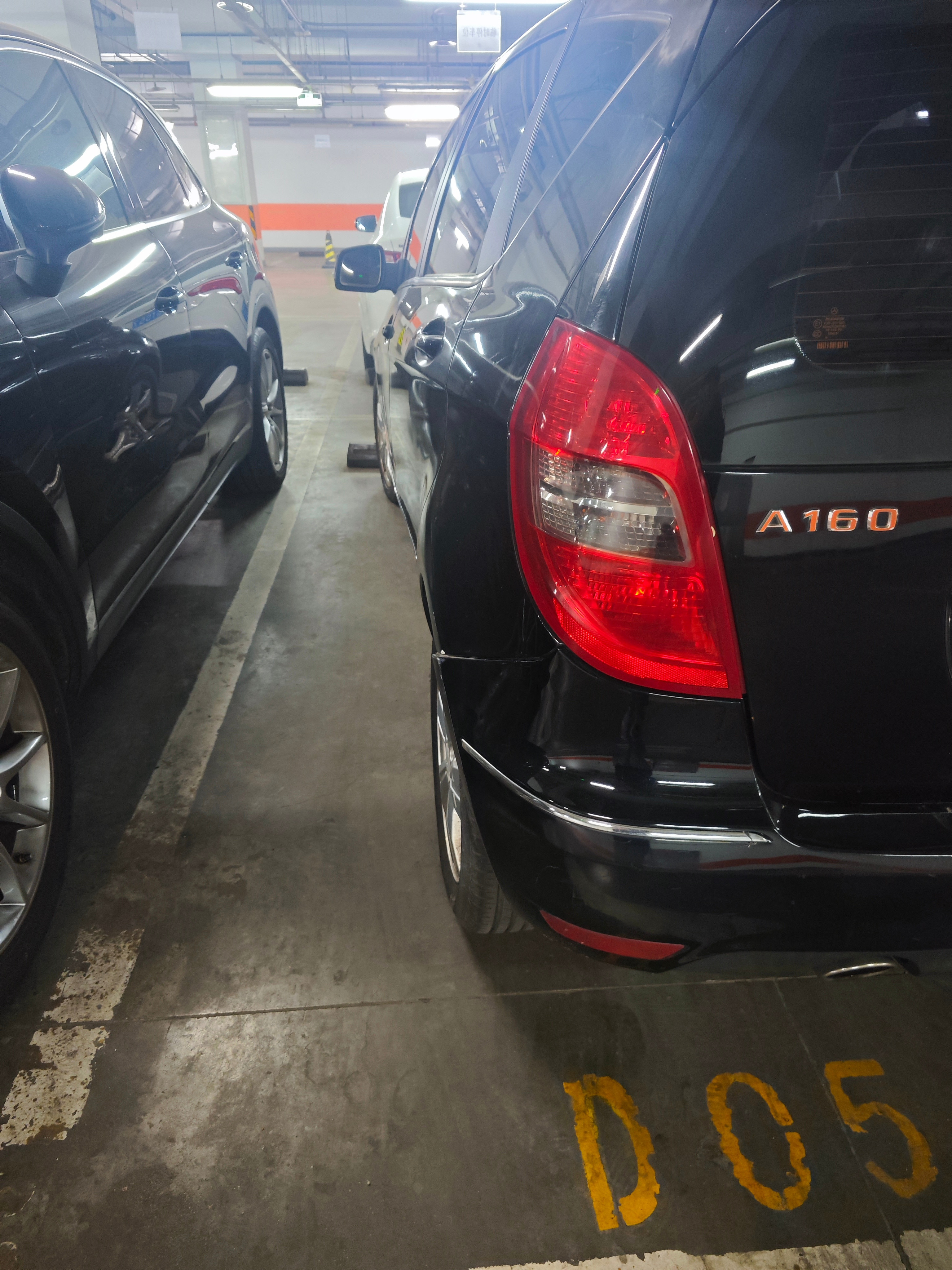 就特佩服这样停车哒驾驶本都是买来的么