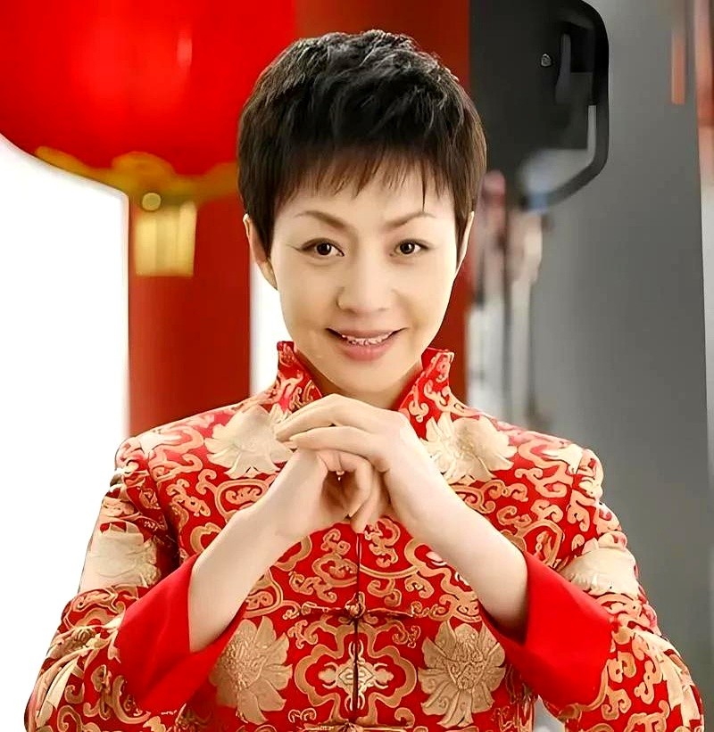 演员宋丹丹说：“我跟赵玉吉的感情很好，但是我们中间有一个问题，就是我七岁的儿子归