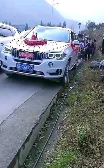 实锤了，确实是新人。国庆到底有多堵，据说一对新人国庆节回家结婚，结果婚礼当天，被