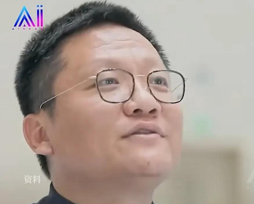 这位老师说人类是被设计出来的一个视频讲述：人类是被设计出来的，如果是被设计出来