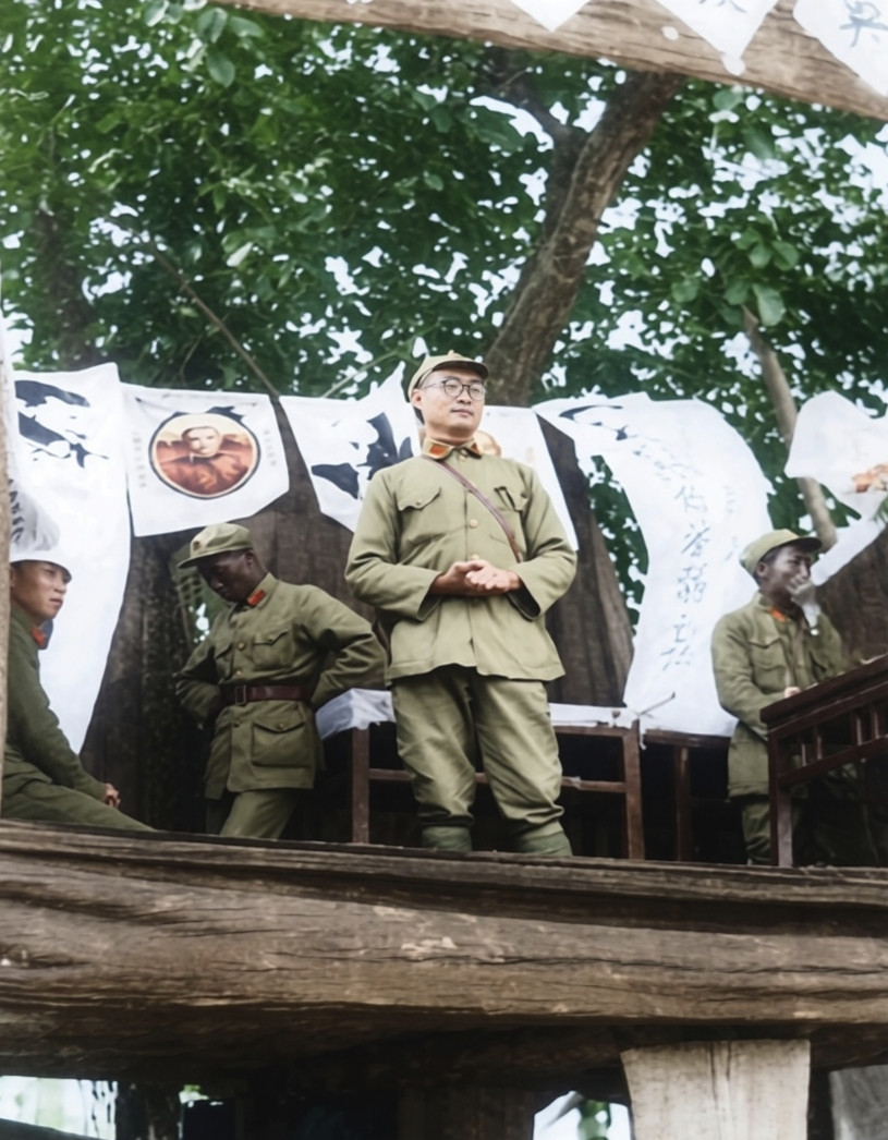 《伟大的长征》开播了！个人觉得还有点小遗憾。1936年10月到1937年初，