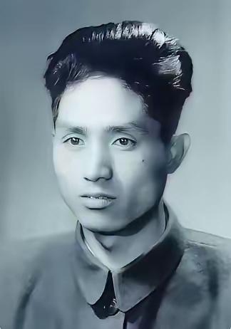 1942年，赵培宪被俘，日军把他带到赛马场当活靶子，给新兵练刺刀。日本新兵正要捅