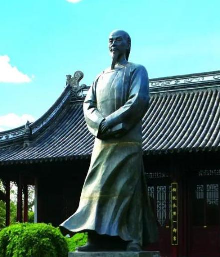 清代败家子吴敬梓，挥霍完他爹留给他的2万两白银之后，一夜变为了贫民，于是他搬离了