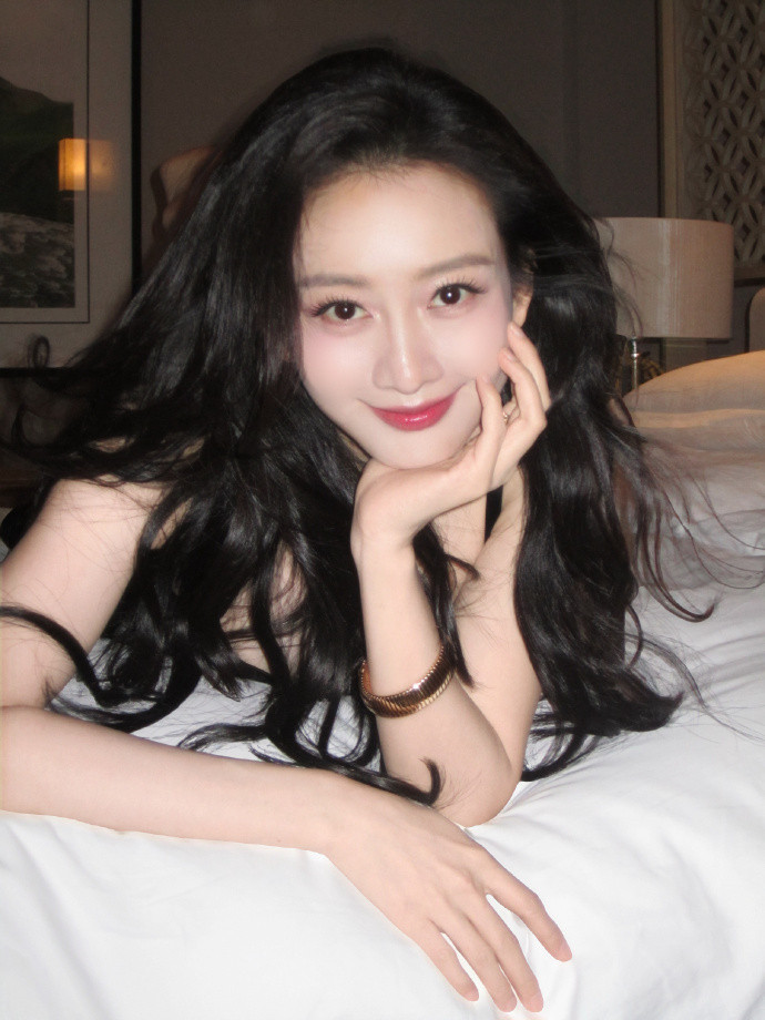 王鸥带女儿逛街王鸥带女儿逛街被拍