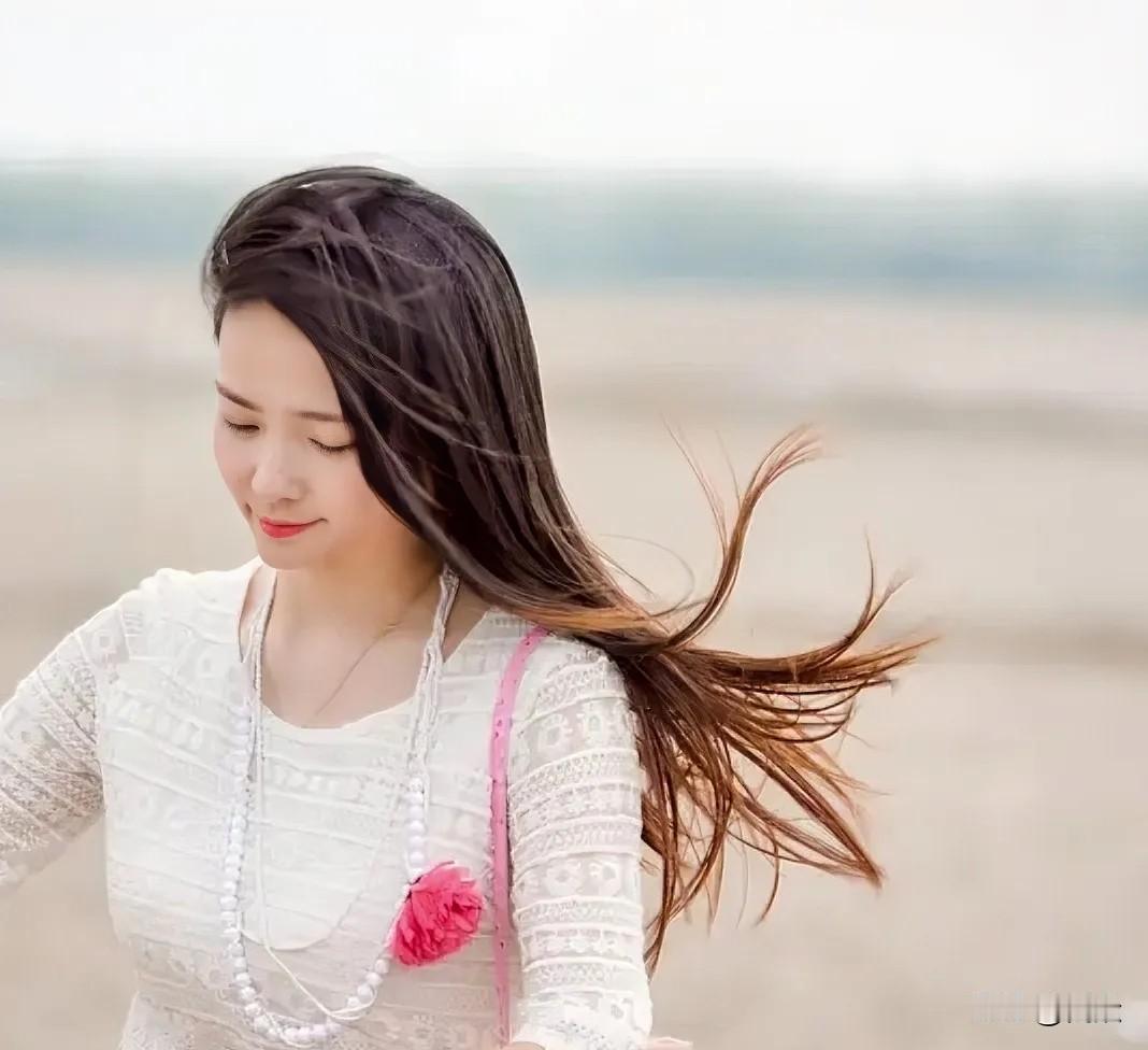 究竟是道德的沦陷还是人性扭曲，38岁的大龄剩女，在相亲时提出了几个惊人要求，让