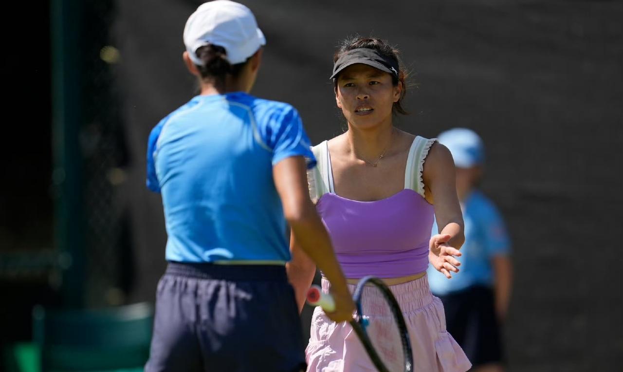 2-0，头号种子张帅一盘不失进4强！获胜，“海峡组合”拿到98分、4260英镑