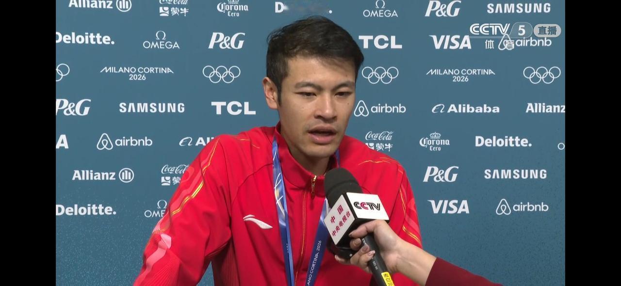 在目前采访的三块金牌里，宁忠岩的采访最冷静，不论是记者还是本人，让人感觉很舒服也