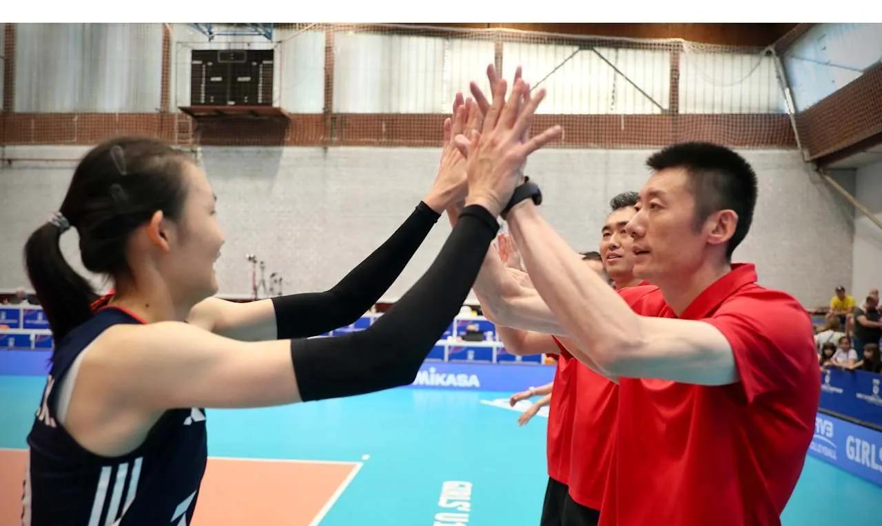 【1-3惜败意大利，U19中国女排主教练袁志应当为过度自负承担责任】赵勇麾下强大