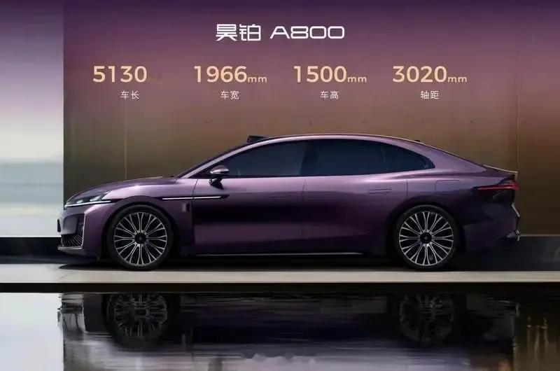 这就是赤裸裸的现实！油车20万：使用10年，油费10万电车20万：使用1