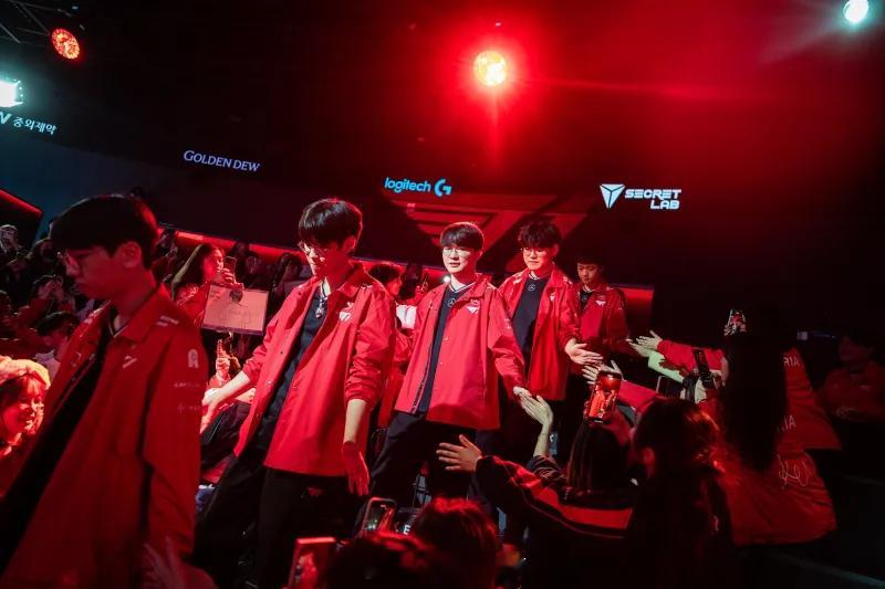 Faker：MSI夺冠几率取决于我的表现，若充分努力能超五成Q：这是给kkOma