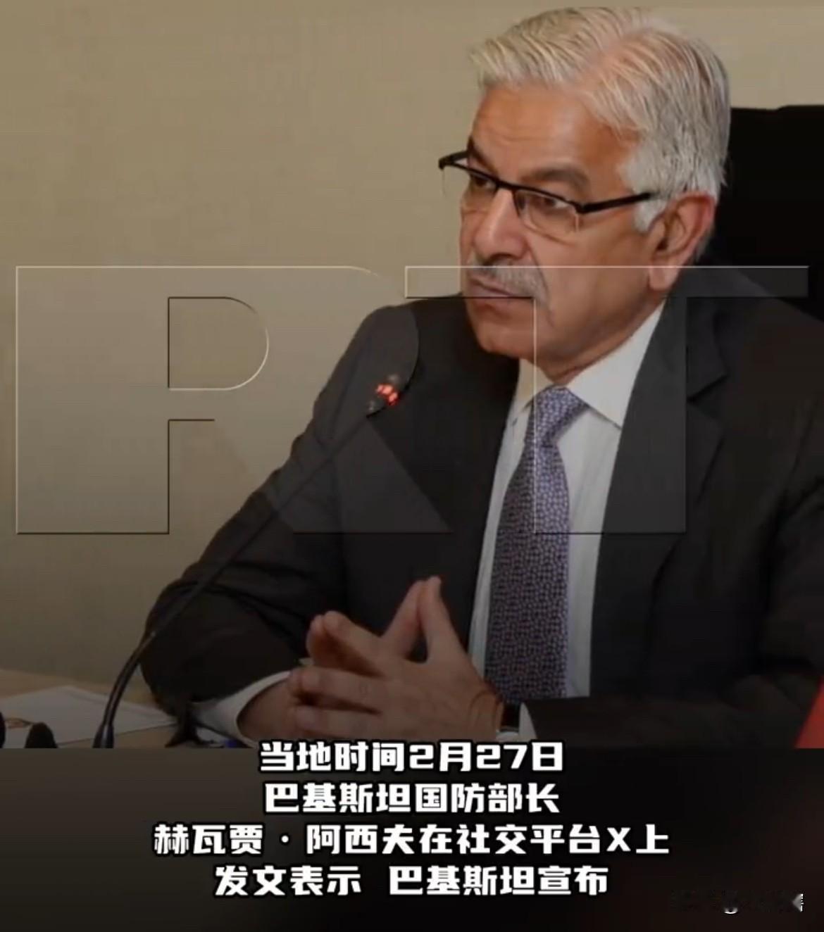 【阿富汗军队2小时内夺取15所巴军哨所】据外媒消息，巴基斯坦和阿富汗再次爆发