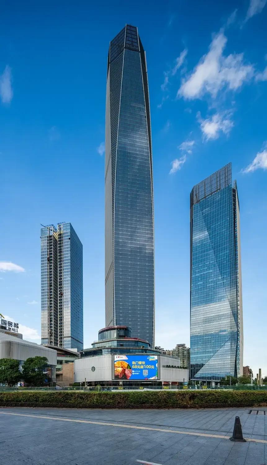 东莞第一高楼东莞现在建好了的最大的综合体项目，东莞国盈中心项目，由购物中心广场，