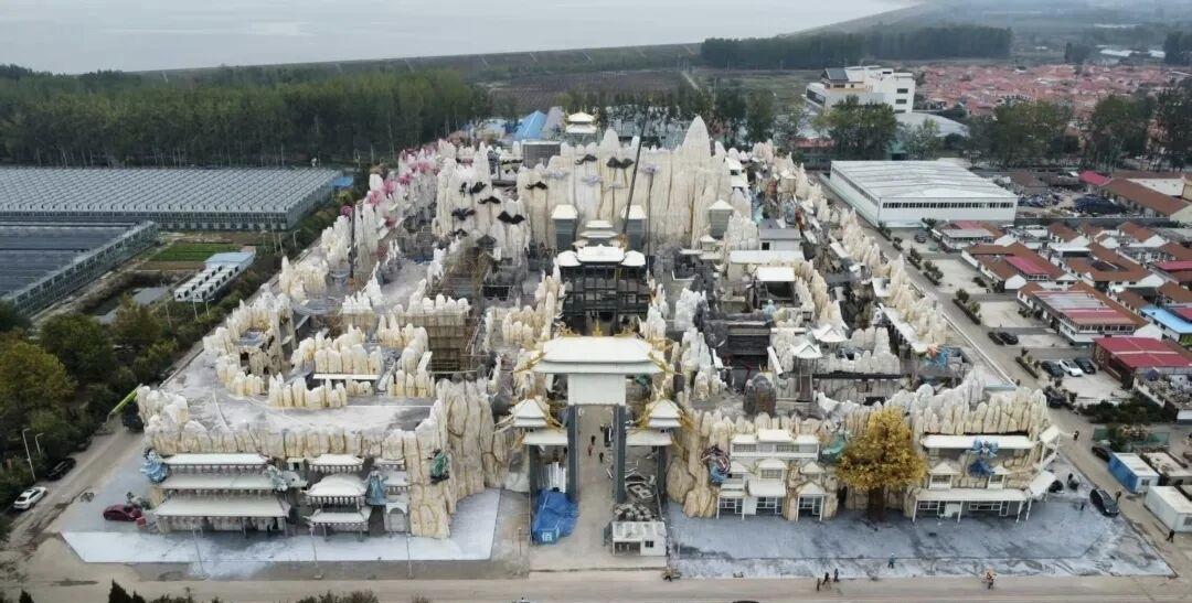 新年爱好打卡青岛市城阳区棘洪滩街道东毛蟠桃园项目主体建设已基本完成，目前正进行装