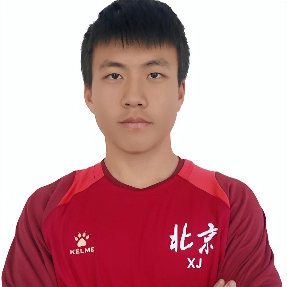 真的是太厉害了，永州还有这么牛逼的球员，不信你去百度一下：谢晋。在湘超，永州籍