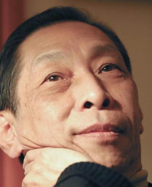1991年，杜月笙之子杜维善专程从海外赶到北京，想要拿回当年父亲出钱买下的一处四
