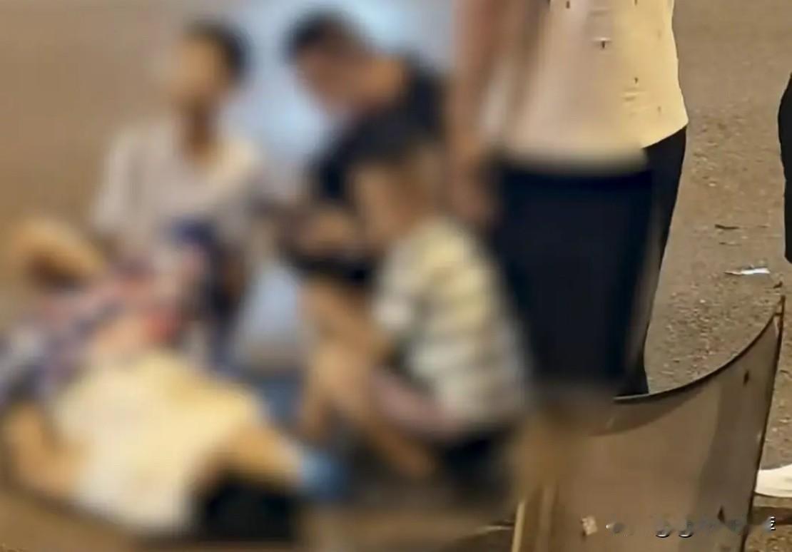 大连啤酒节期间发生致命交通事故，眼睁睁看着受害人死亡，为何交警不跨区施救'？