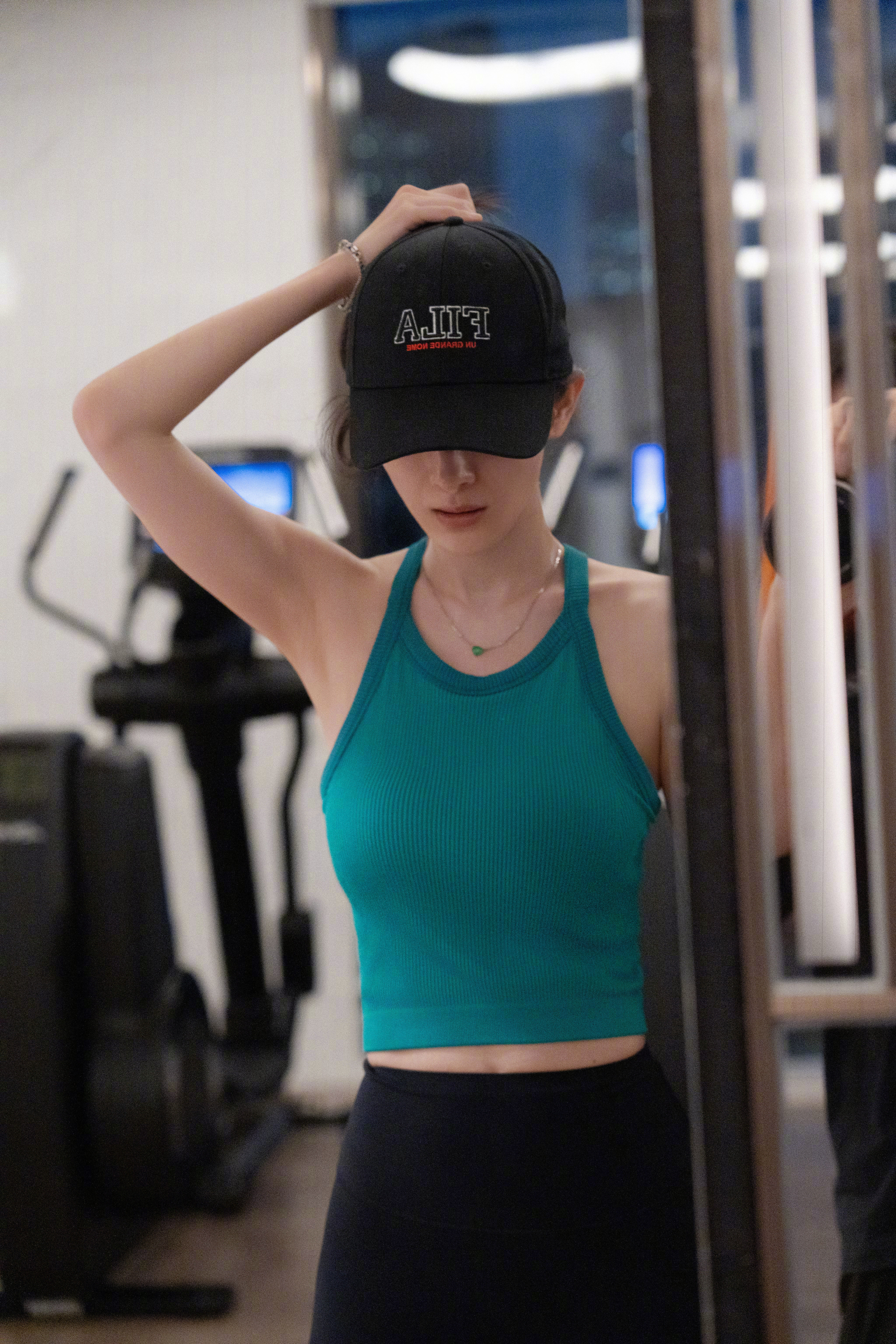 正在健身的杨幂~​​​