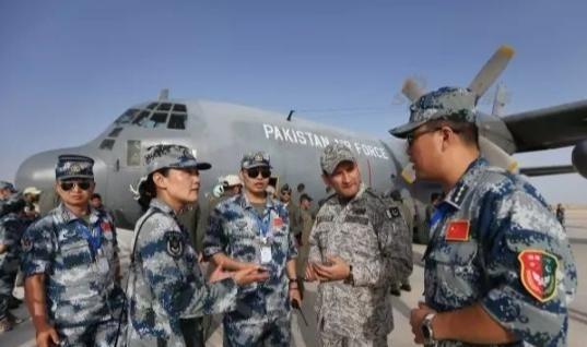 中埃空军联训头一天就曾闹的不愉快，中国歼-16直接对上埃及“阵风“，两边从去年歼