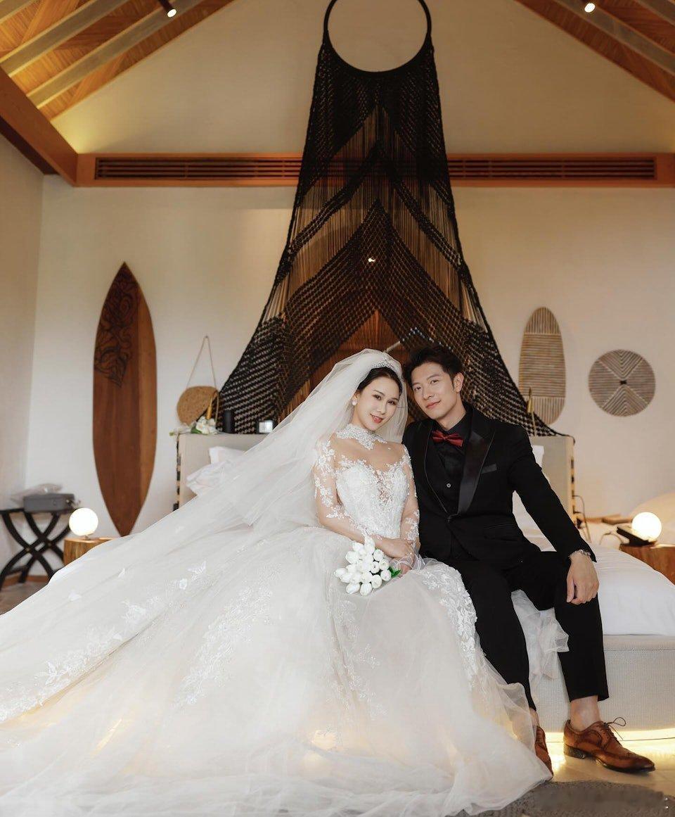 藝人高鈞賢（Matthew）去年12月宣布與比他年輕10歲的太太黃梓漫結婚，並且