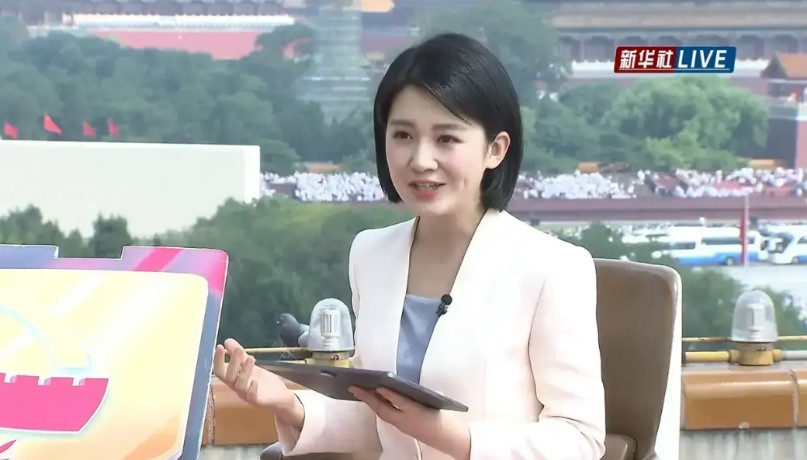 荣耀也太低调了吧，阅兵式上居然惊现荣耀平板！李健居然没有做任何宣传！默默奉献
