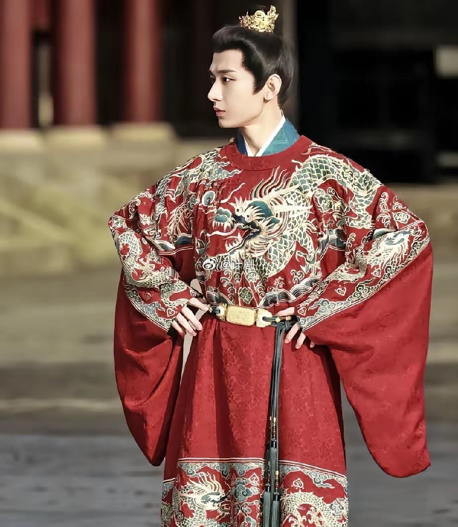 成毅，你可真行《赴山海》《长安二十四计》获奖也就算了，就连还未上映的新剧《两京十