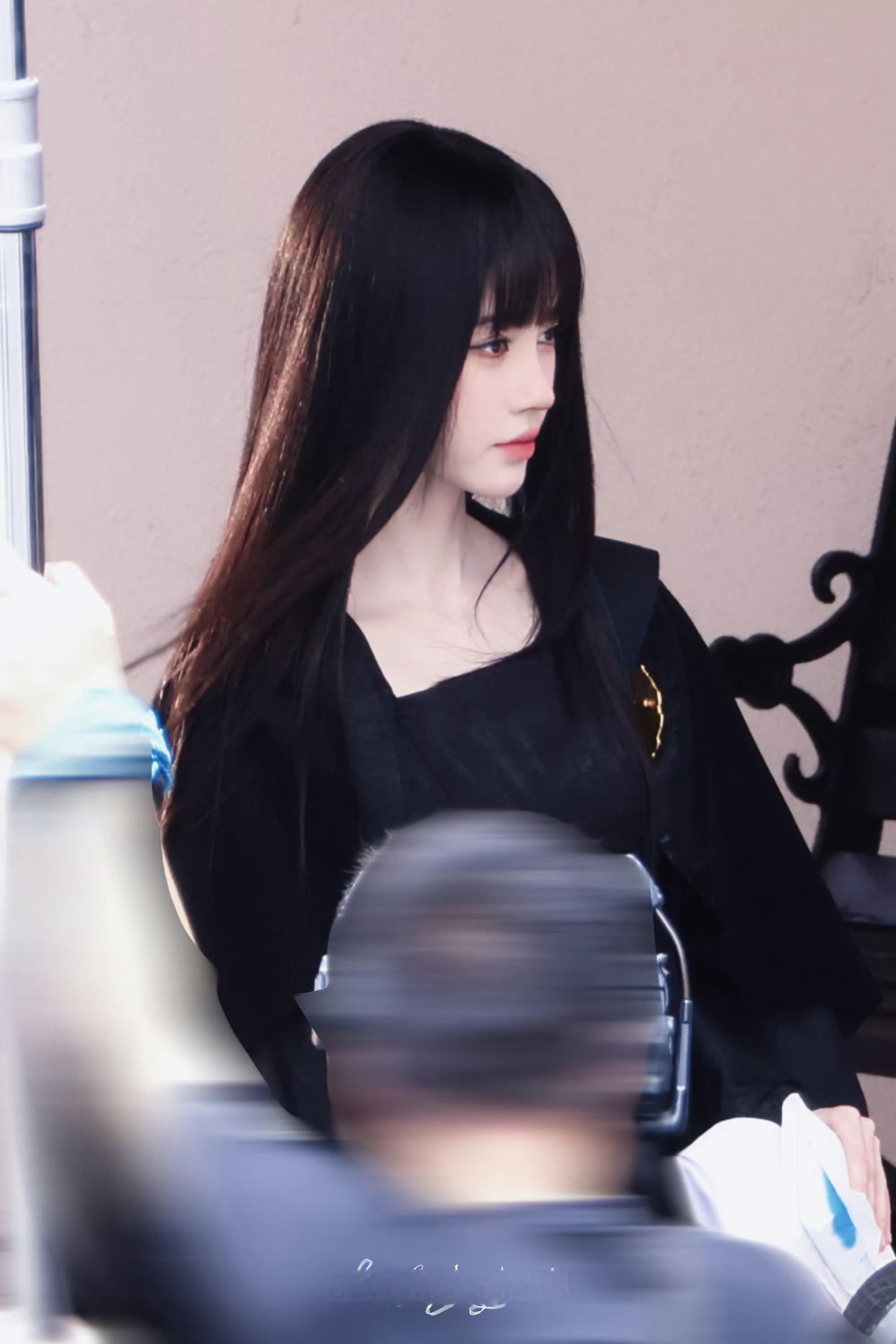 鞠婧祎黑长直恶女感我们合格品牌代言人的粉丝belike：