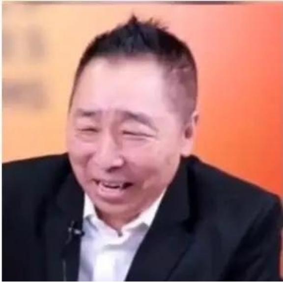 新加坡总理终于尝到了苦果，有人出来怼他了！台湾名嘴唐湘龙曾言：新加坡总理黄循财站