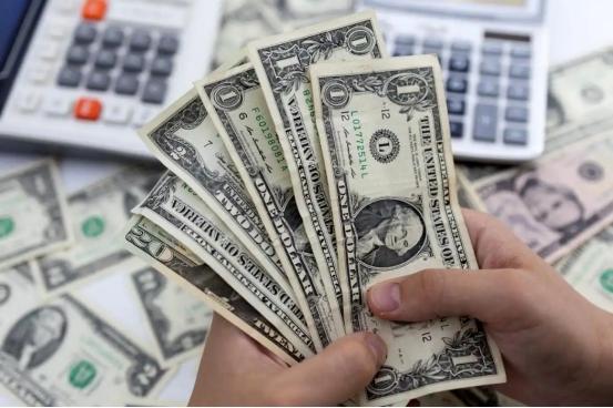 🌞原来在香港发40亿美元债只是烟雾弹，真正的狠招是在美元市场上建立比美国更