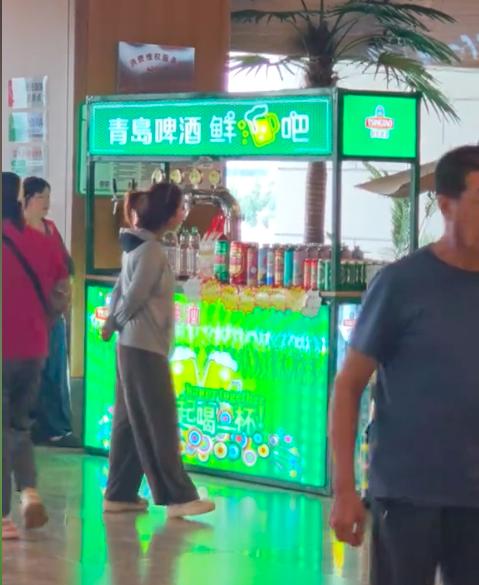 2026年7月下旬，一条标题为“以后高速开酒吧不再是先例”的短视频在各