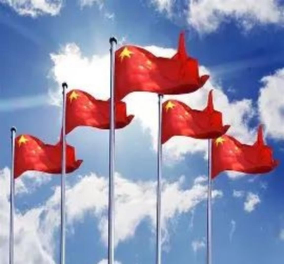 美伊军事较量惊醒世界：2026年中国军力，比2016年南海对峙时强多少？20