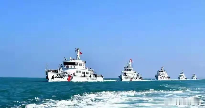 中日海上交锋48小时惊魂：菲律宾临阵脱逃背后的大国角力中日军舰互穿海峡的