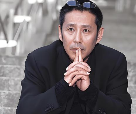 一位智者说：人到中年，千万要学会一件事：躲饭局。不是所有的饭都要吃，