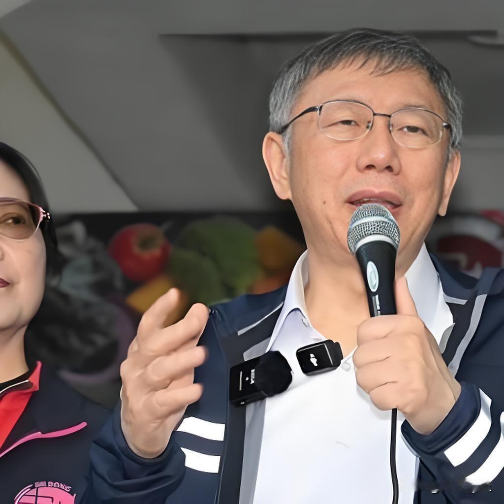 台湾政坛的清算大戏正式上演，柯文哲向民进党低头妥协的举动，直接将黄国昌逼入无路可