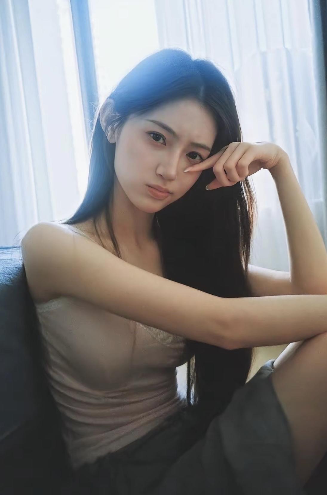 你也喜欢看美女吗漂亮