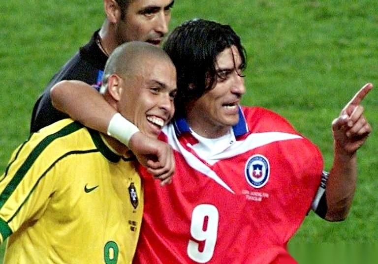 世界杯上有这么一帮“万年老二”，实力是真有，但命是真硬。最邪门的一个，捷克斯洛