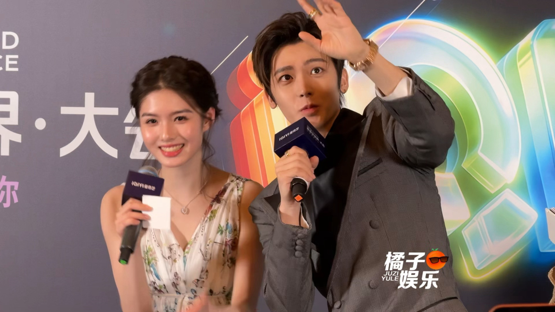 哈哈哈哈哈哈哈哈哈哈哈哈哈哈戒指差点甩飞了侯明昊安利雀骨戒指差点甩飞了