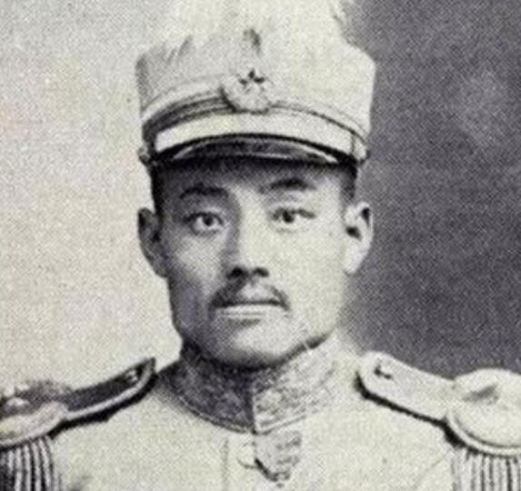 1918年，湖南督军张敬尧看上了曾国藩的曾孙女曾宝荪，想仗势强娶。曾宝荪的父亲曾