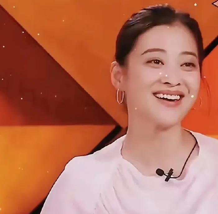 梅婷：我家10口之家没闹过矛盾演员梅婷曾在节目上自曝：我家可是实打实的十口之家