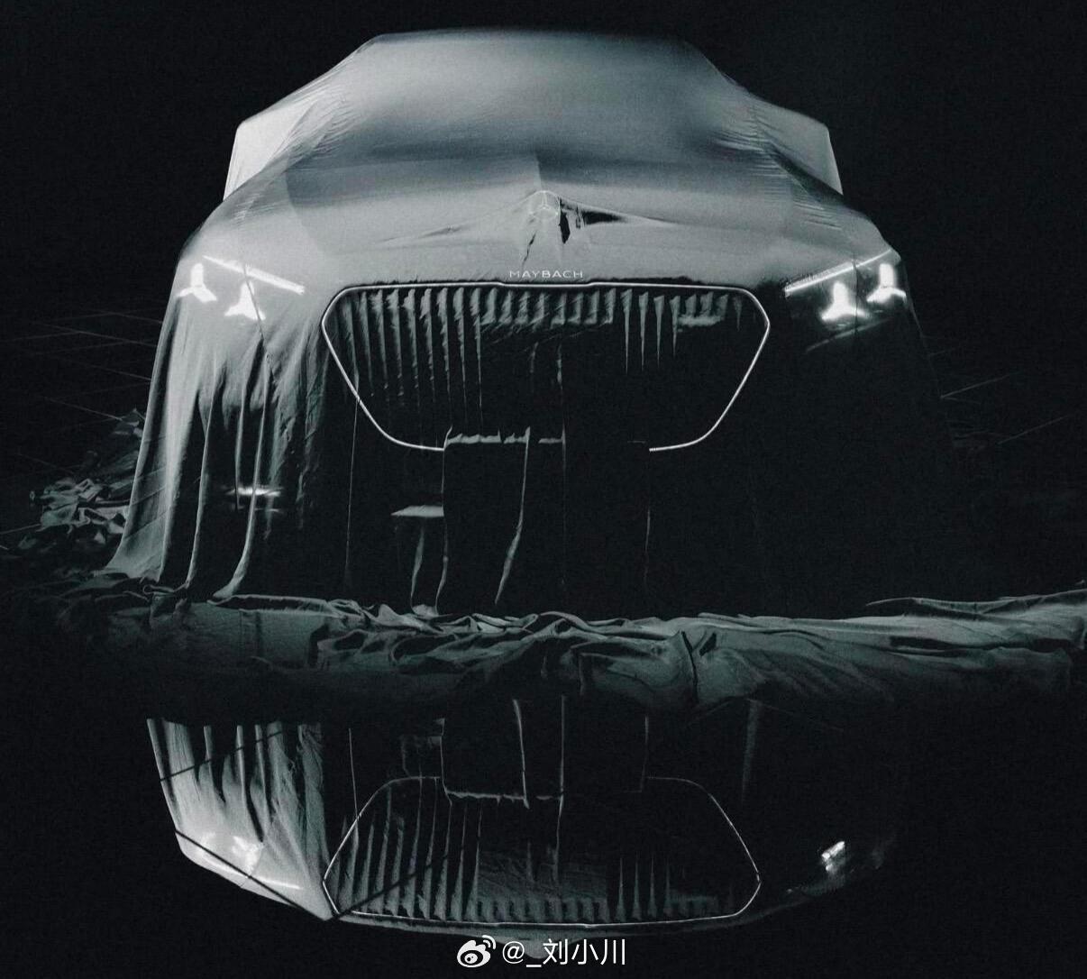 新款奔驰S级&迈巴赫S级对比新款奔驰S级&新款迈巴赫S级（效果图）对比，