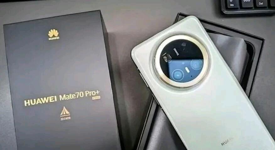 3183元直降！Mate80清仓，但懂行的都在抢Mate70Pro+？早上六点