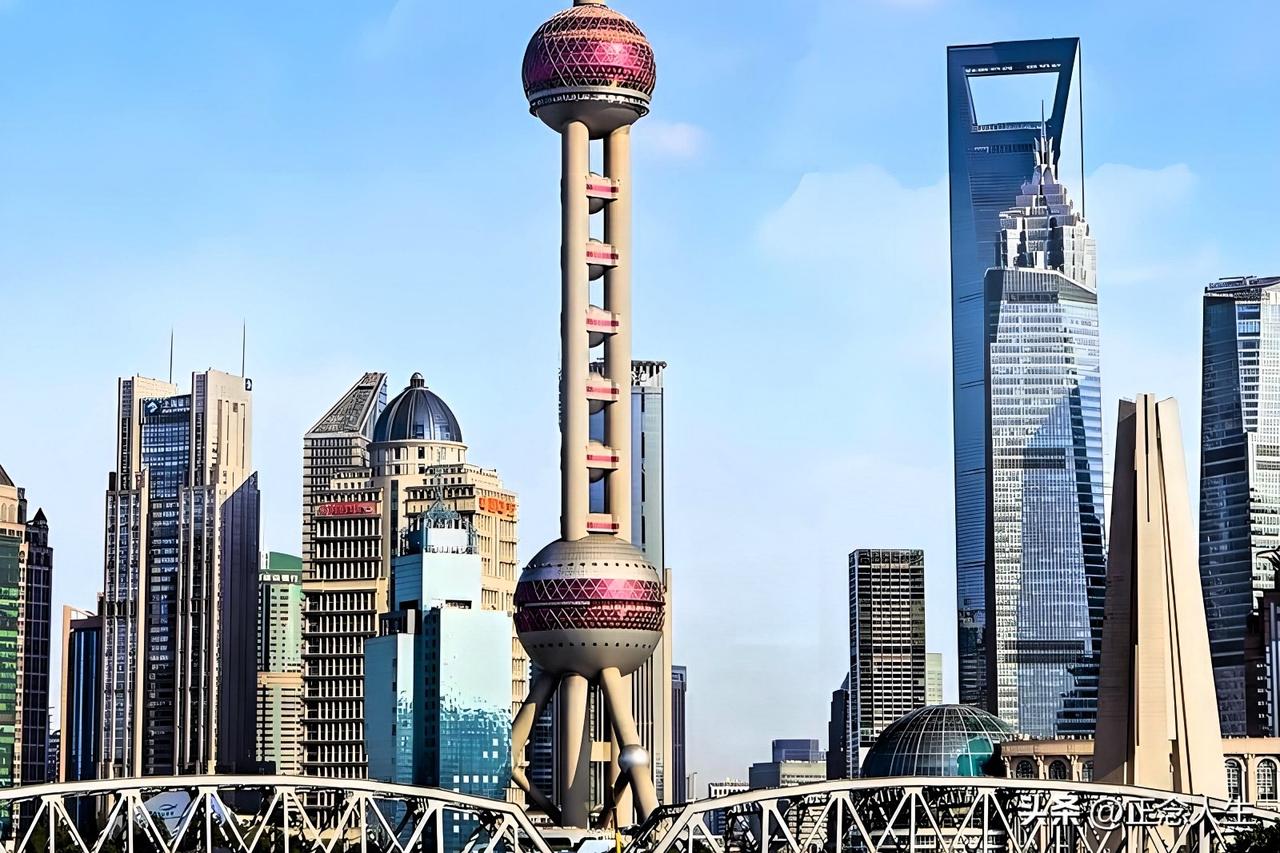 中国楼市到底该不该救？看懂国家真实逻辑，再也不被舆论带节奏很多人吵了好几年：