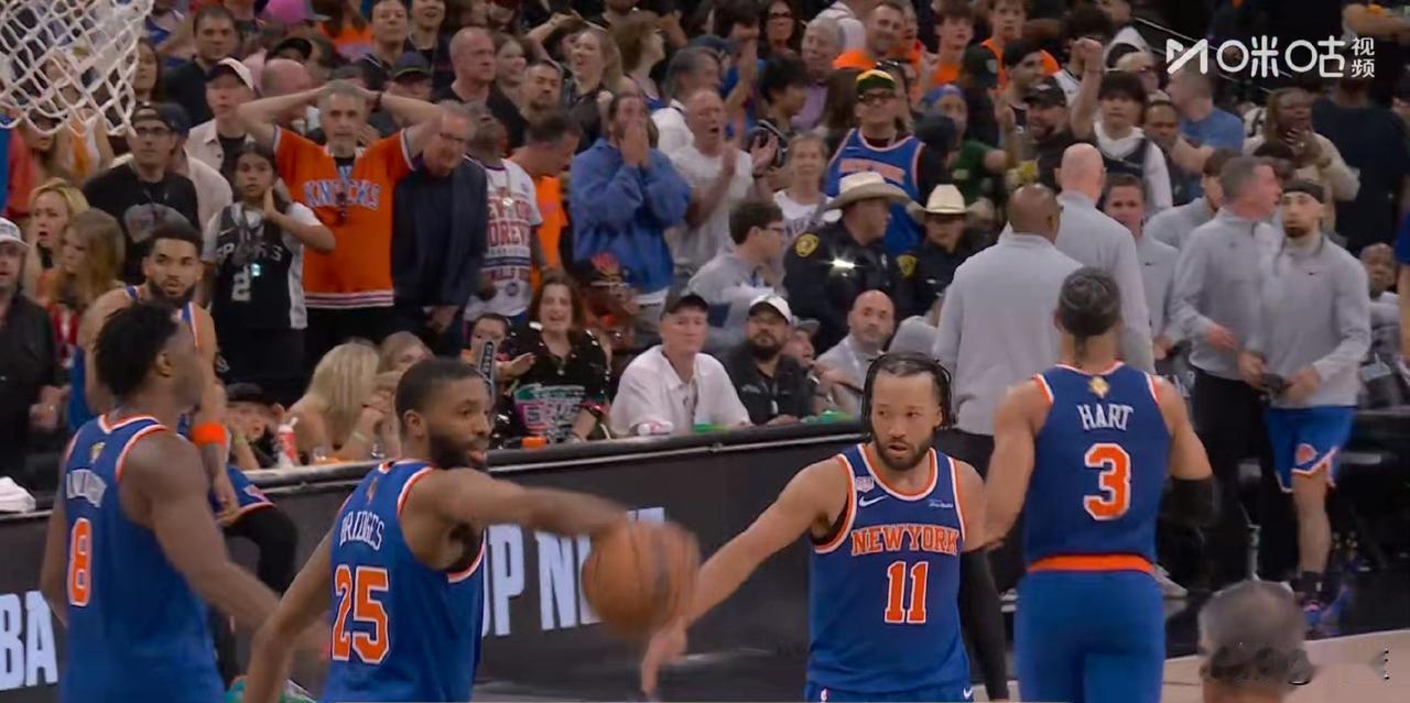 NBA总决赛G5上演惊天逆转，尼克斯以16分再次逆转马刺，大比分4-1夺冠！