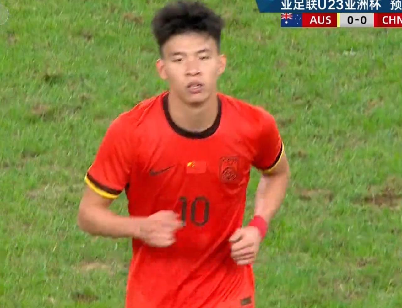 这下球迷们满意了！不仅仅是U23国足0-0澳大利亚，更在于这5点1,球迷们满意