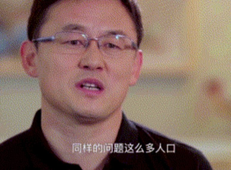 近日，小球员妈妈与孙继海旗下的青训机构“嗨球少年”之间的纠纷引发了诸多热议。网