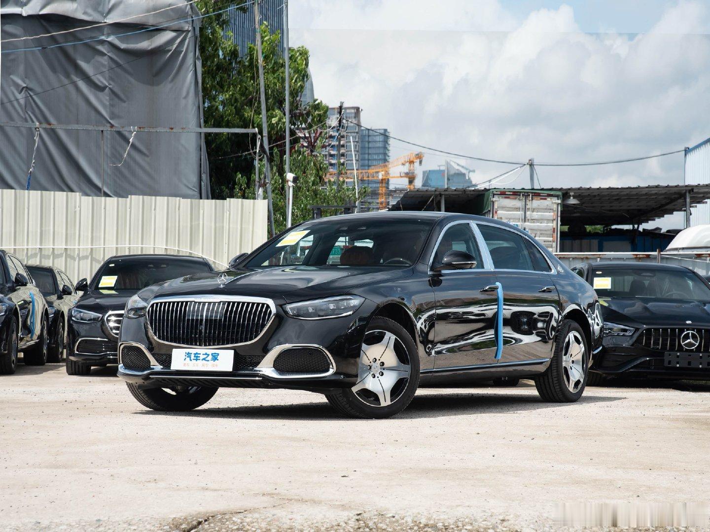 迈巴赫S48026款806版本黑棕指导价146.8万全款裸车115万这台不是臻藏版，但是价格非常好了