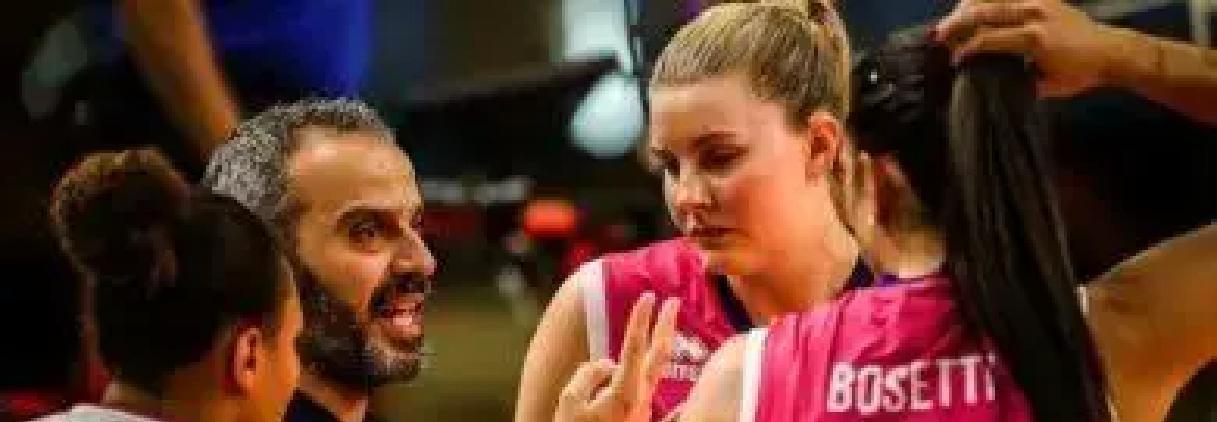 把球队王牌抽走，这支队反而更强了。说的就是意大利的斯坎迪奇。朱婷离队，所有人